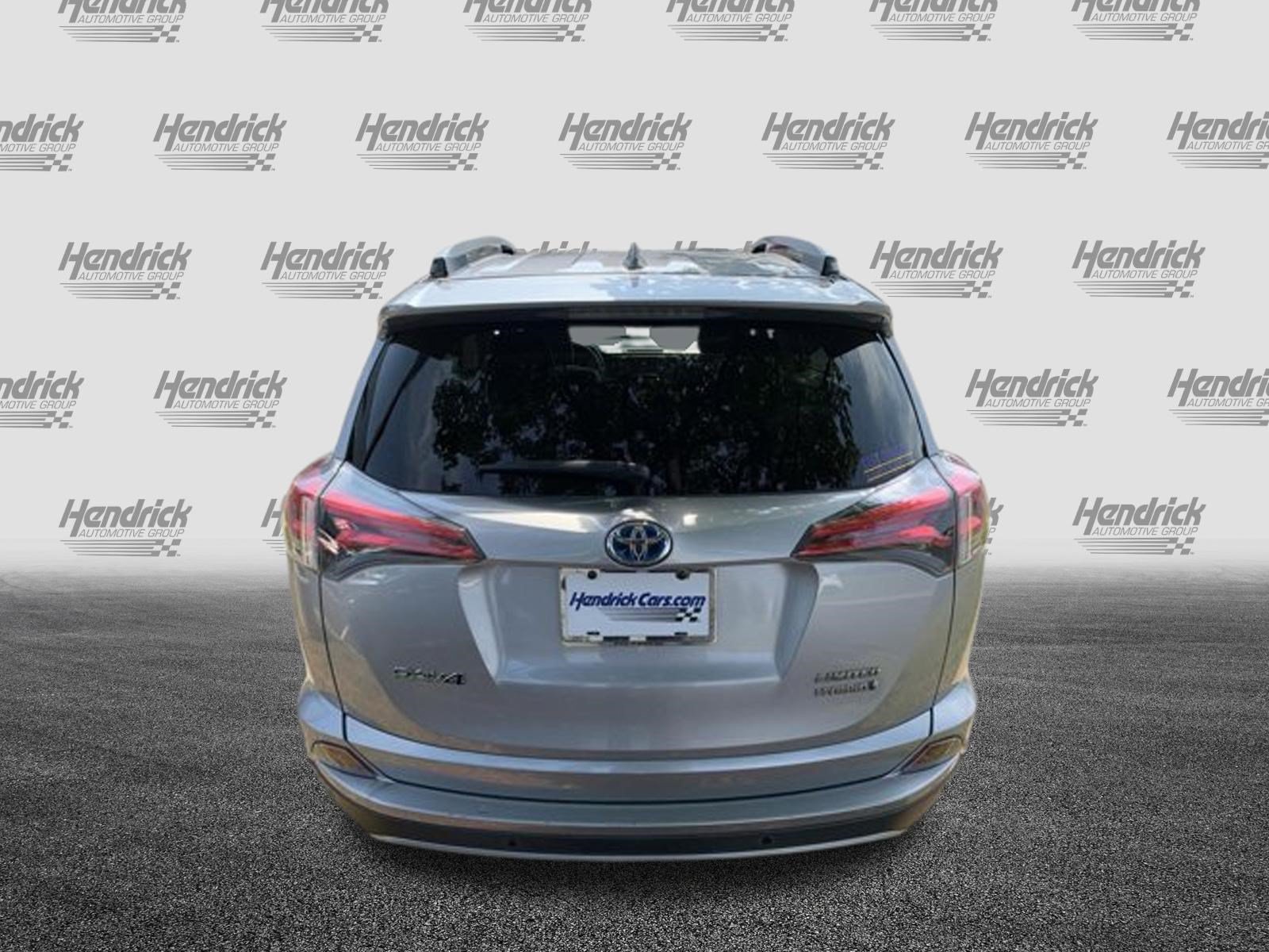 Used 2017 Toyota RAV4 Limited AWD/4WD image 9