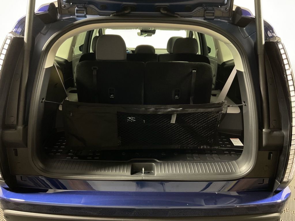 New 2026 Hyundai Ioniq 9 SE AWD/4WD image 16