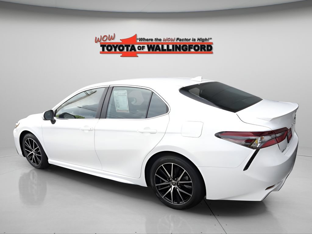 Certified 2023 Toyota Camry SE FWD image 6