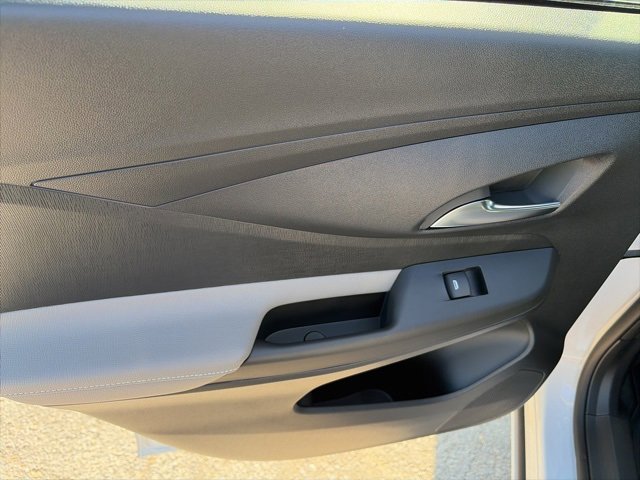 New 2026 Buick Envista Avenir image 12