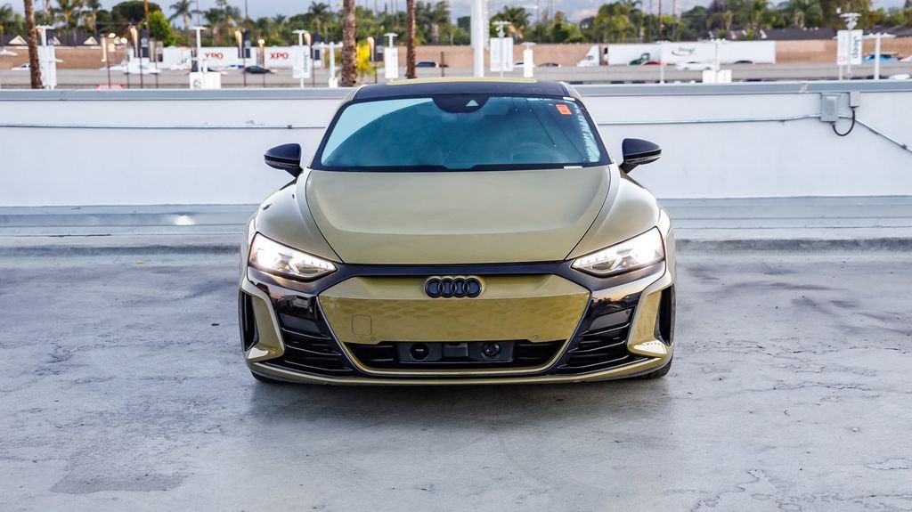 Used 2023 Audi e-tron GT Premium Plus w/ Performance Package AWD/4WD image 3