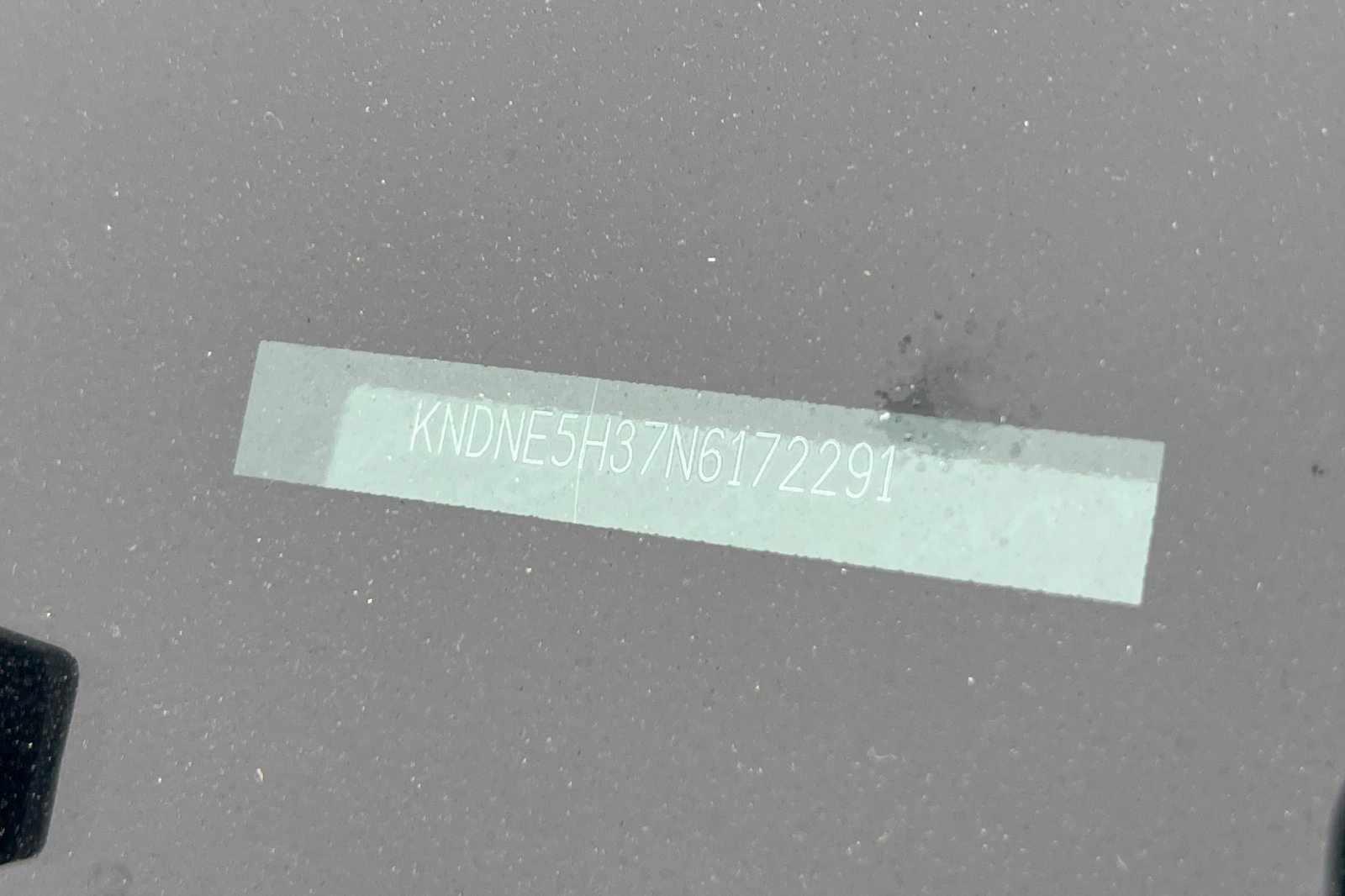 Used 2022 Kia Carnival SX Prestige image 3