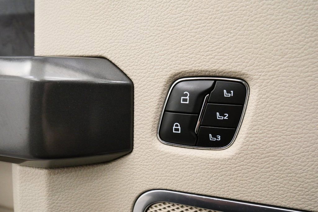 Used 2020 Ford F250 Limited w/ FX4 Off-Road Package image 16