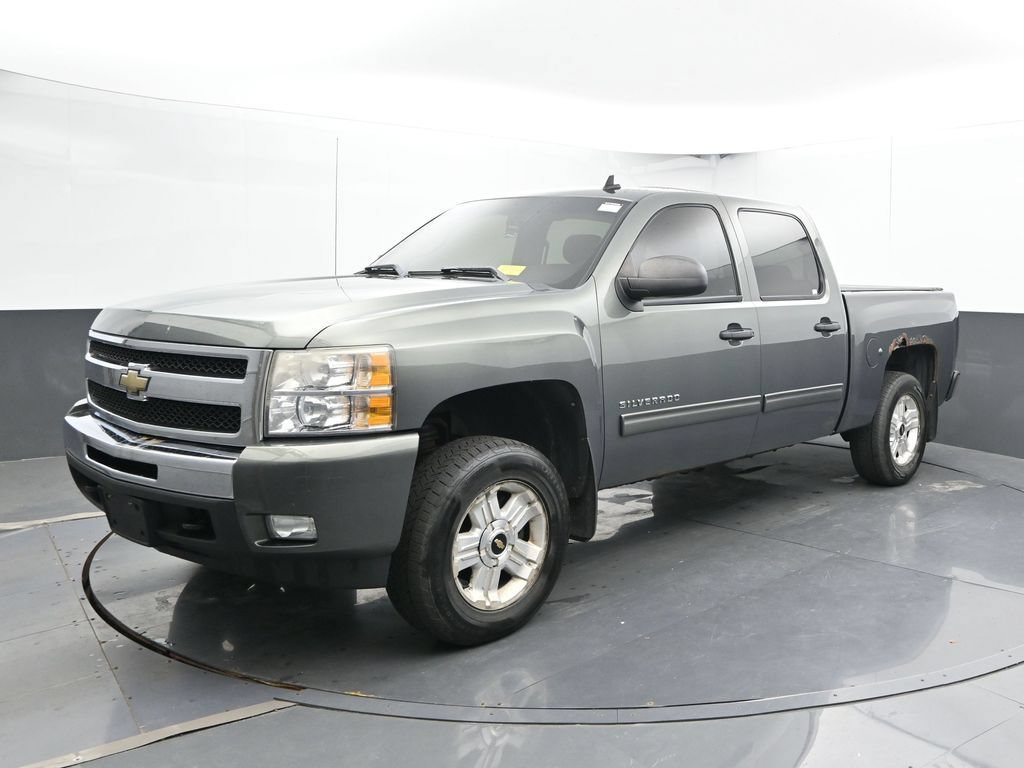 Used 2011 Chevrolet Silverado 1500 LT w/ All-Star Edition AWD/4WD image 7