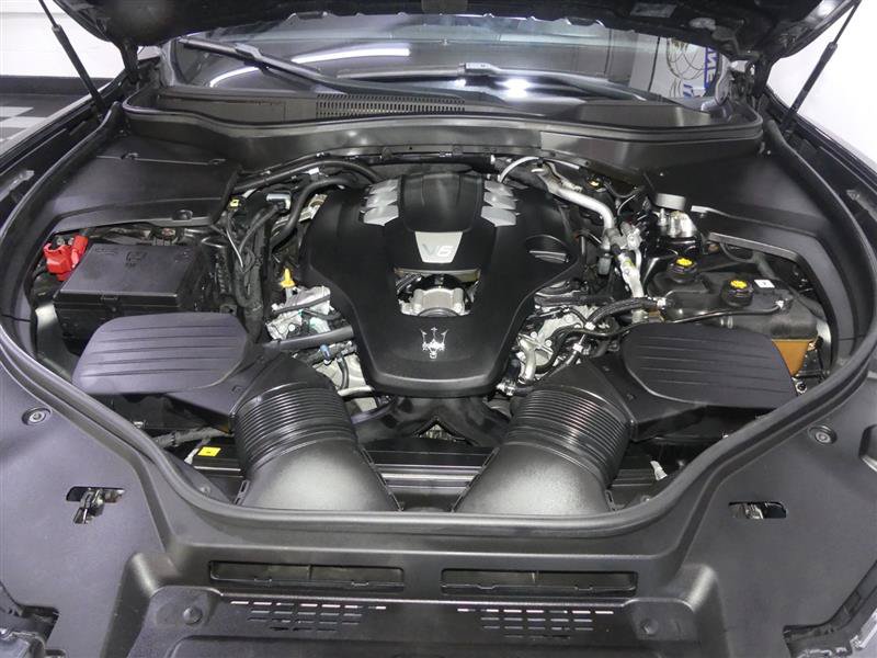 Used 2019 Maserati Levante AWD/4WD image 12