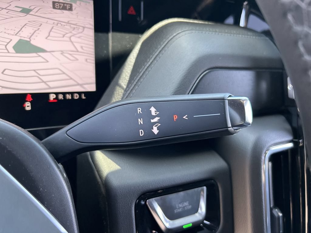 New 2026 GMC Yukon XL Denali AWD/4WD image 16