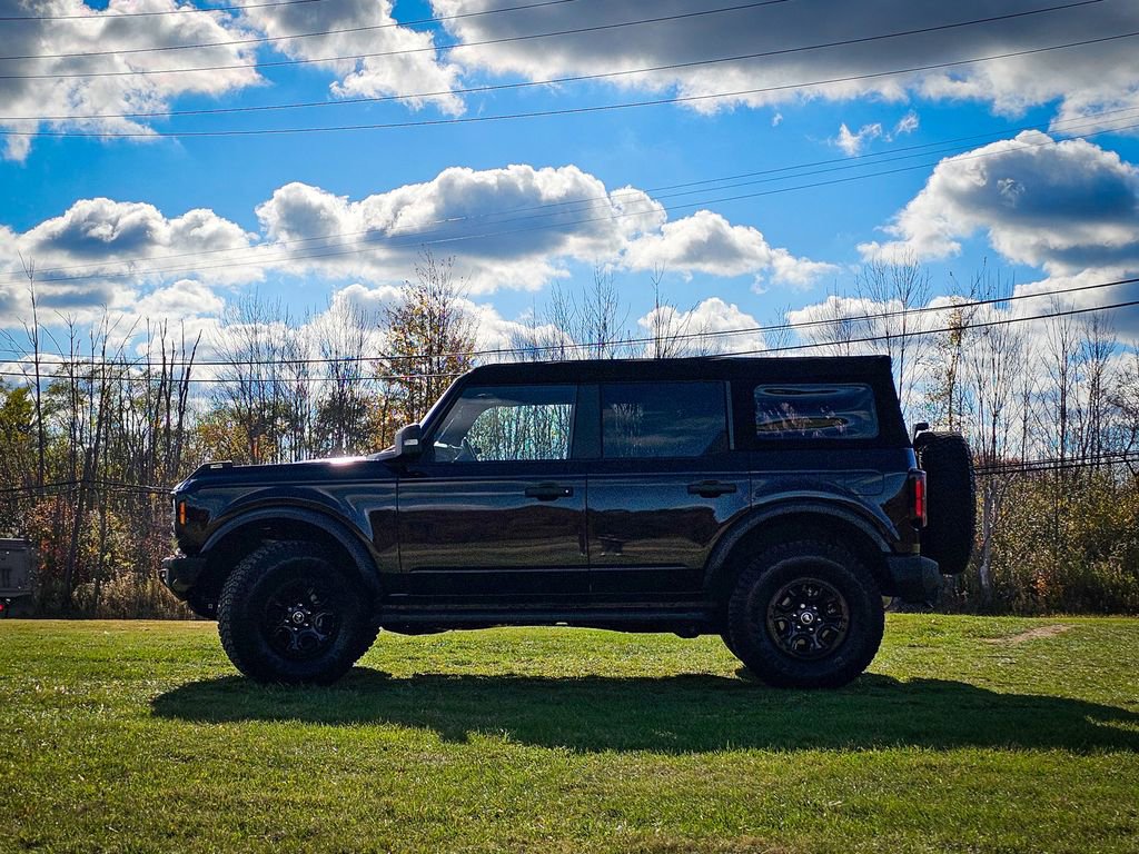 Used 2024 Ford Bronco Wildtrak image 7