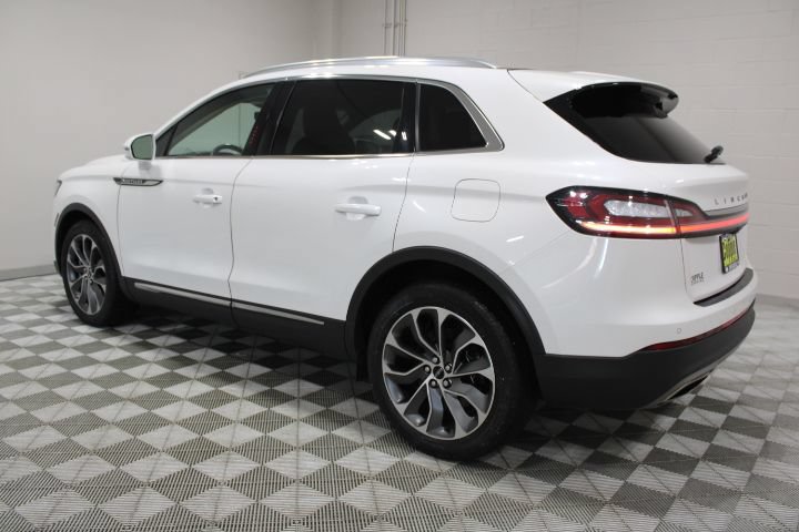 Used 2022 Lincoln Nautilus Reserve AWD/4WD image 10