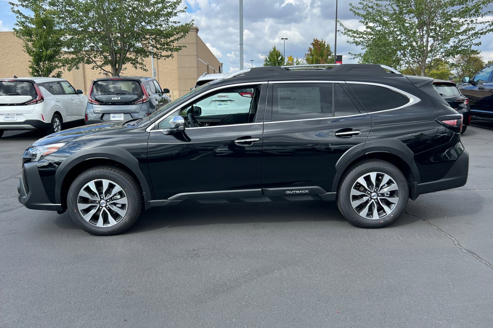 New 2025 Subaru Outback Touring w/ Popular Package #2 image 7