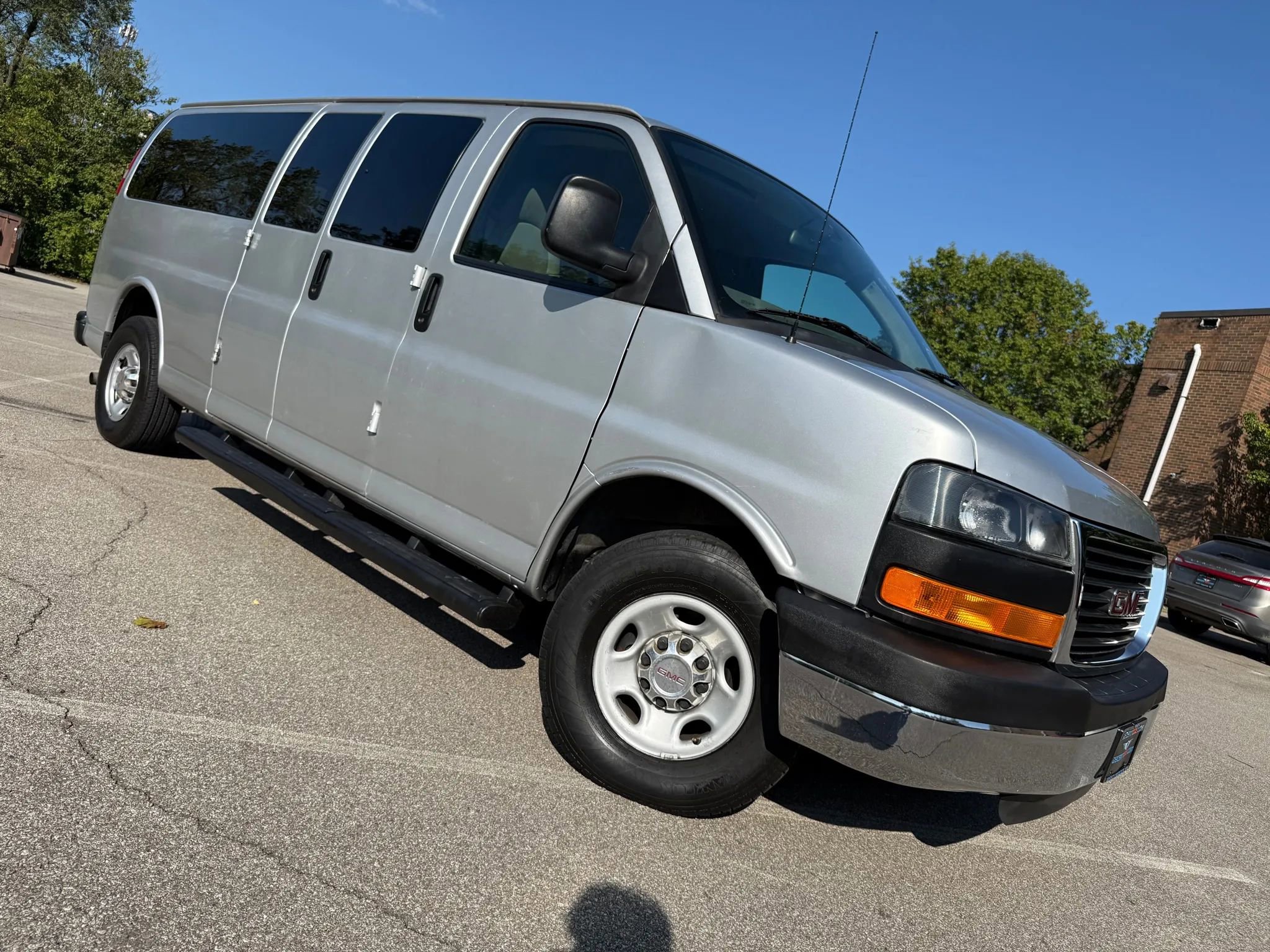 Used 2015 GMC Savana 3500 LT w/ LT Preferred Equipment Group RWD image 53