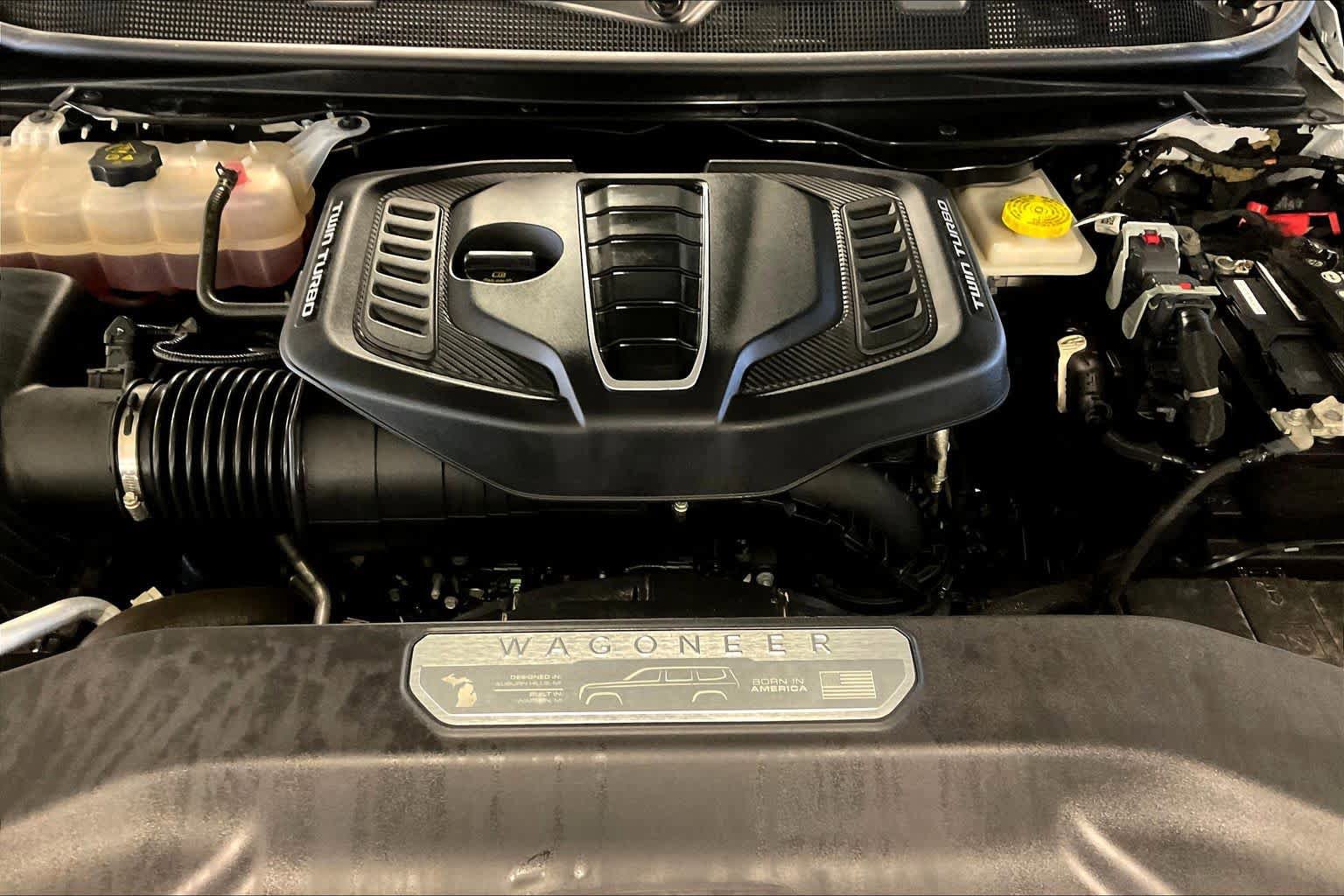 Used 2024 Jeep Grand Wagoneer Series III w/ Rear Seat Video Group 1 AWD/4WD image 29