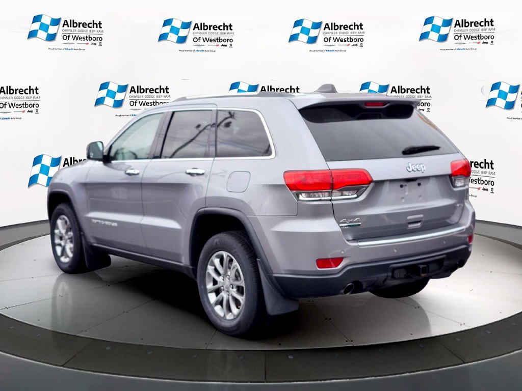 Used 2015 Jeep Grand Cherokee Limited w/ Trailer Tow Group IV AWD/4WD image 3