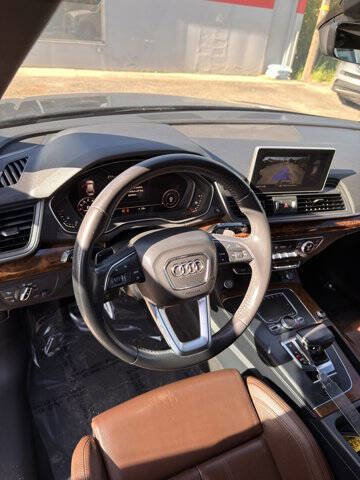 Used 2018 Audi Q5 2.0T Premium Plus w/ Premium Plus Package image 12