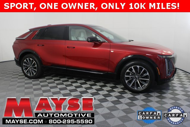 Used 2024 Cadillac Lyriq Sport image 1