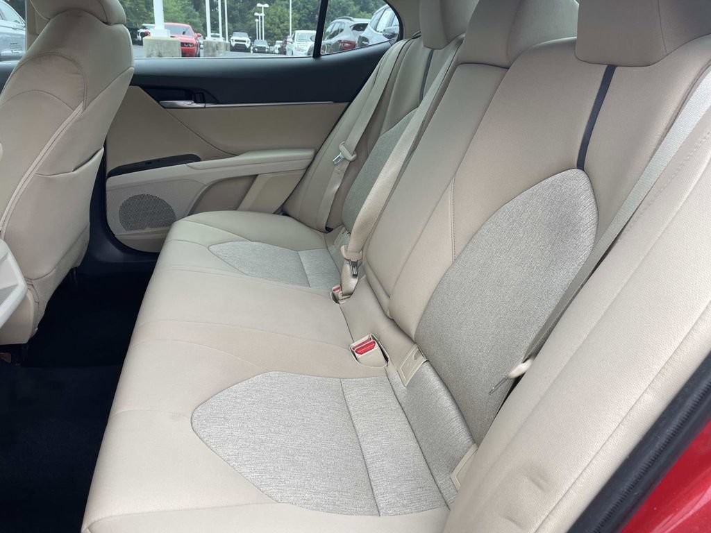 Used 2023 Toyota Camry LE FWD image 13