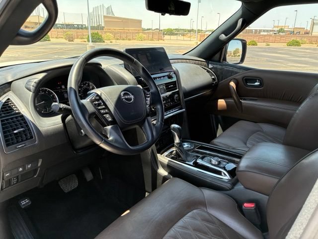 Certified 2022 Nissan Armada Platinum w/ Captain's Chairs Package RWD image 10