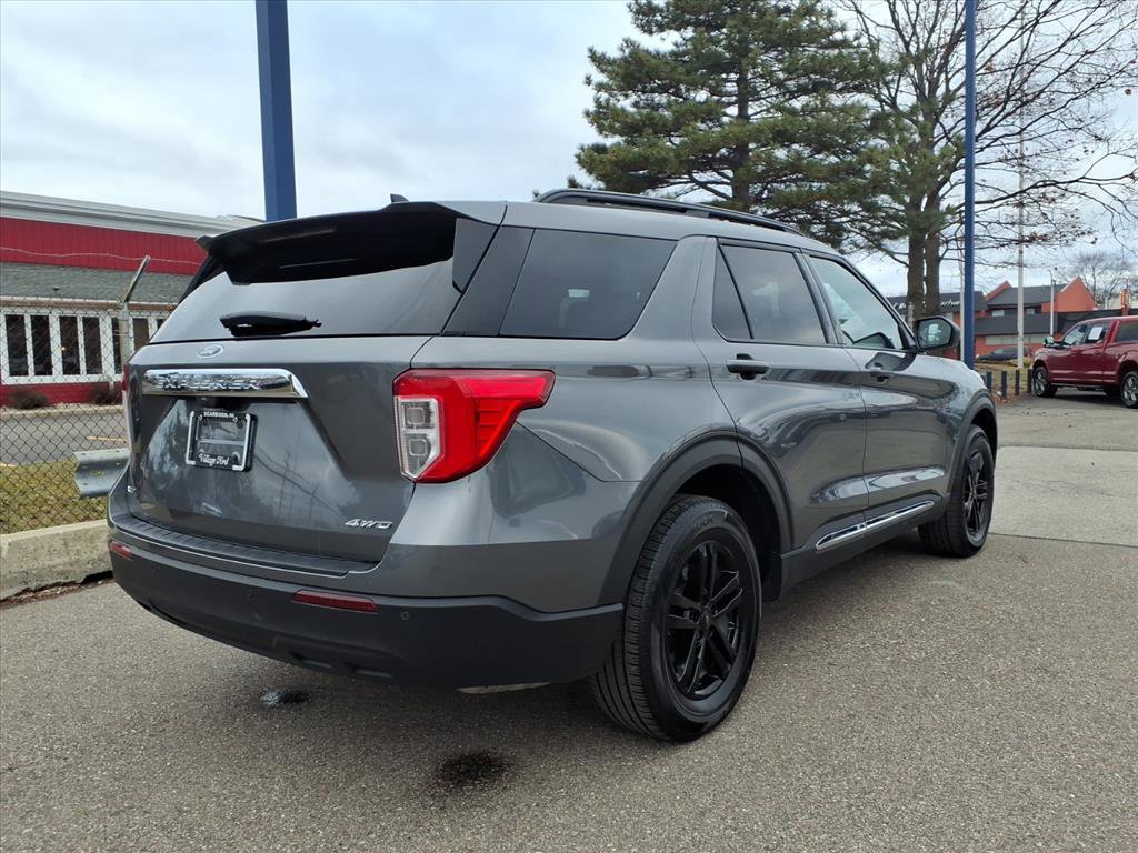 Certified 2023 Ford Explorer XLT image 6