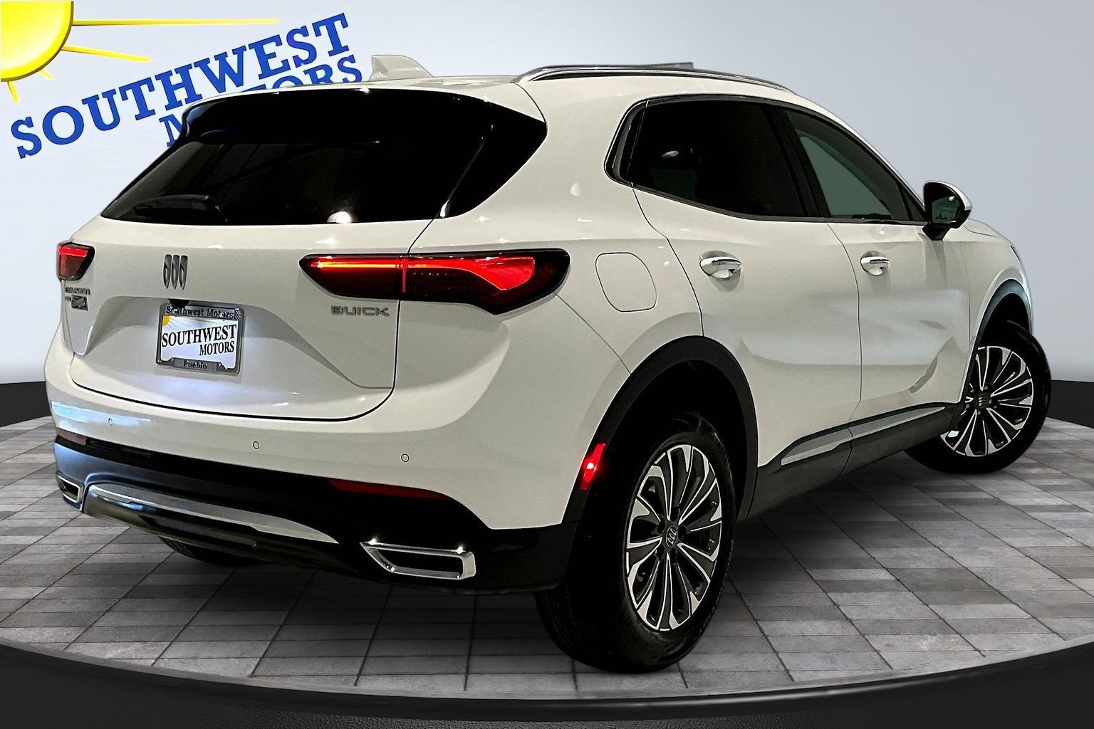 Used 2024 Buick Envision Preferred AWD/4WD image 6