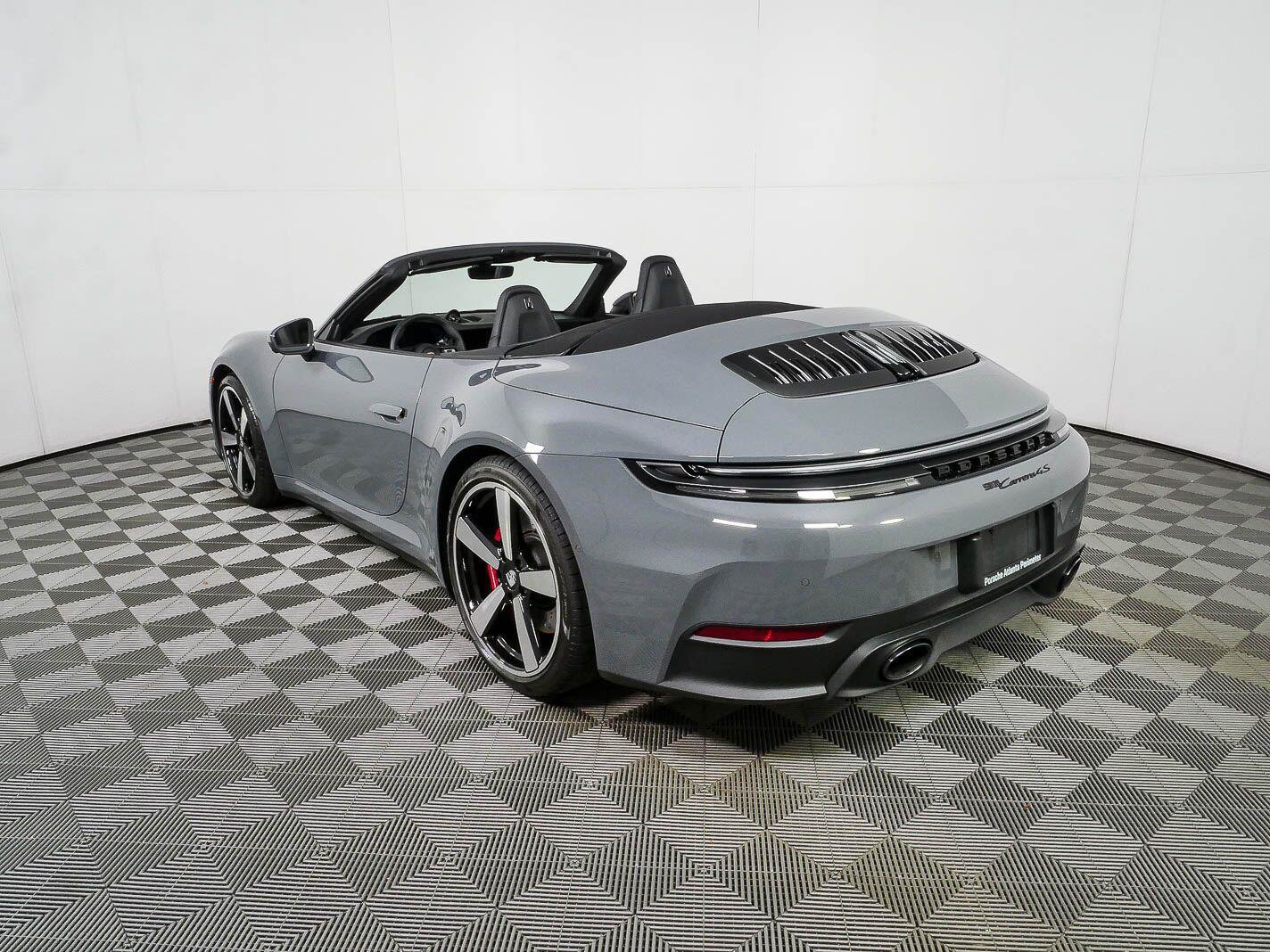 Certified 2026 Porsche 911 Carrera 4S AWD/4WD image 37