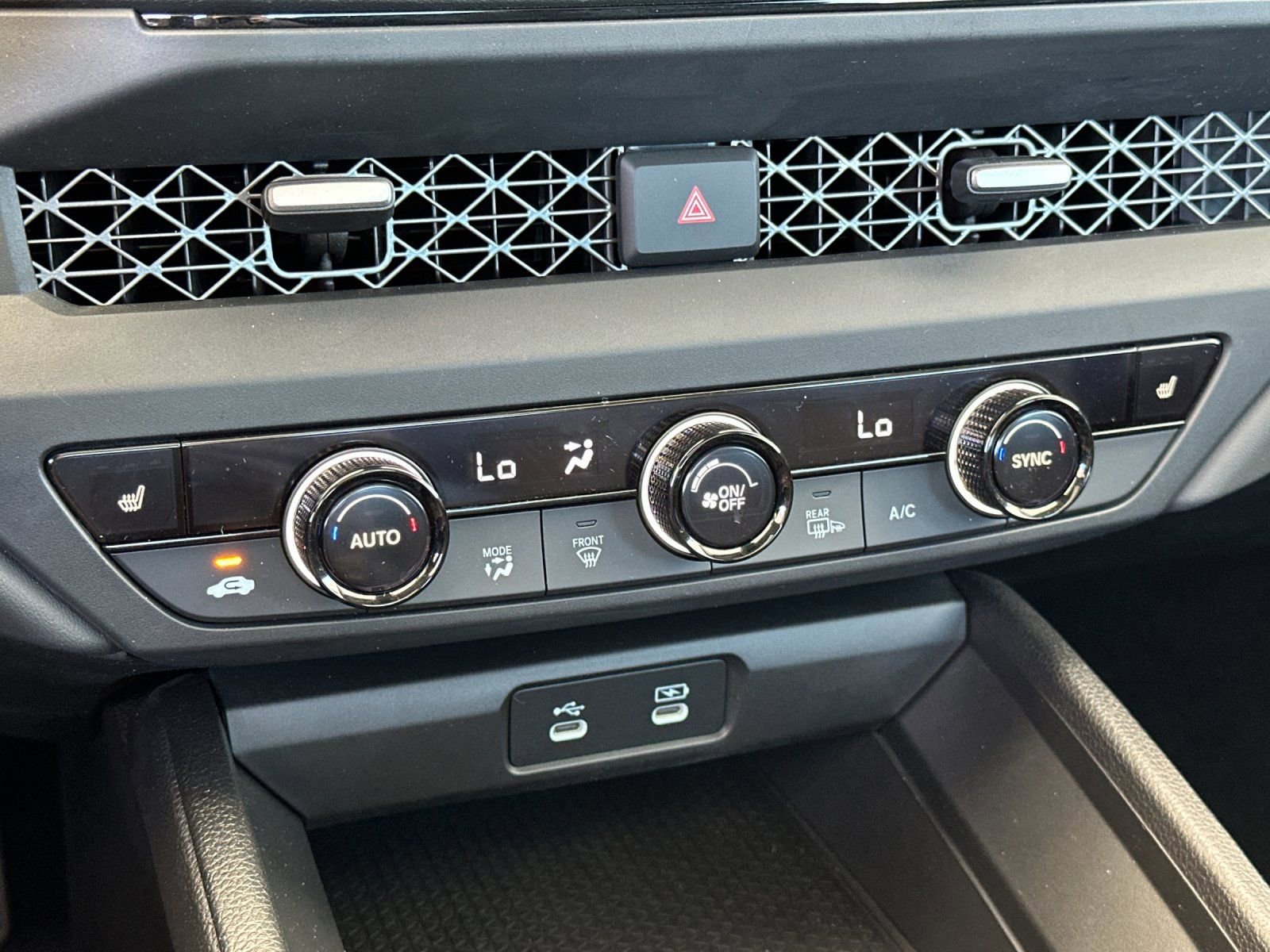 Certified 2024 Honda Accord EX image 19