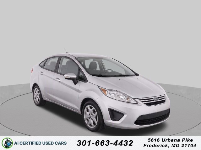 Used 2013 Ford Fiesta SE