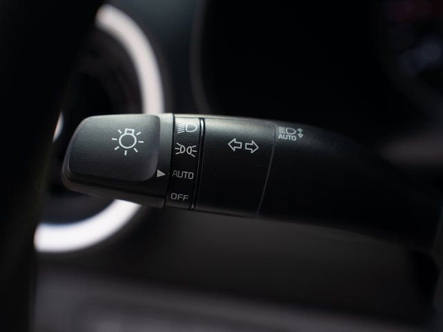 Used 2023 Kia Forte LXS image 29