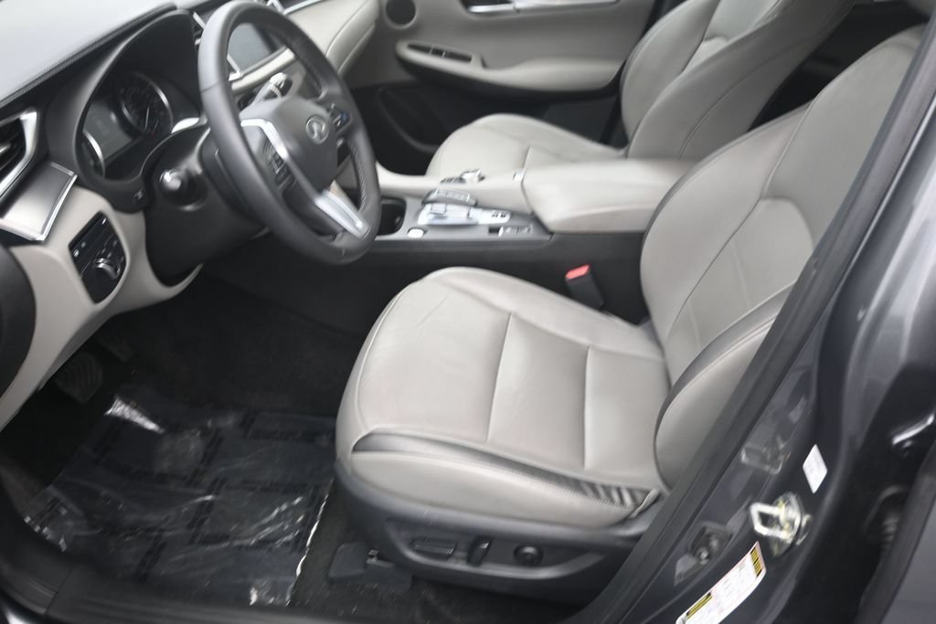 Used 2023 INFINITI QX50 Luxe AWD/4WD image 11
