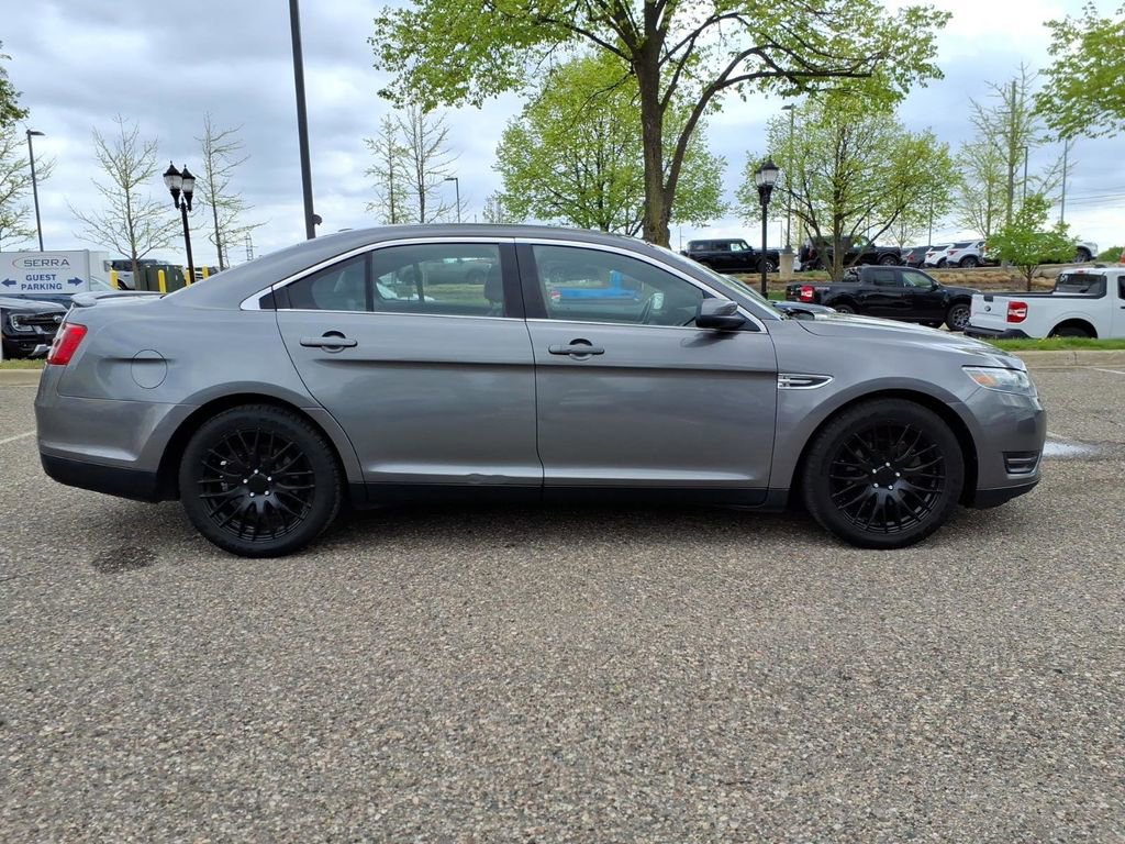 Used 2013 Ford Taurus SEL FWD image 6