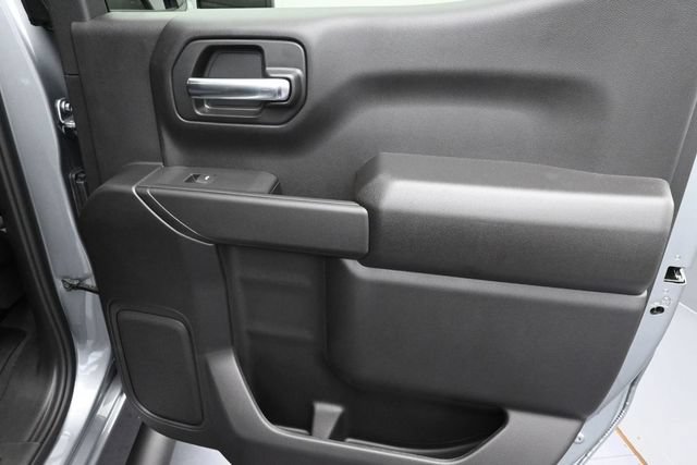 New 2026 Chevrolet Silverado 1500 Custom w/ Turbomax Blackout Package AWD/4WD image 27