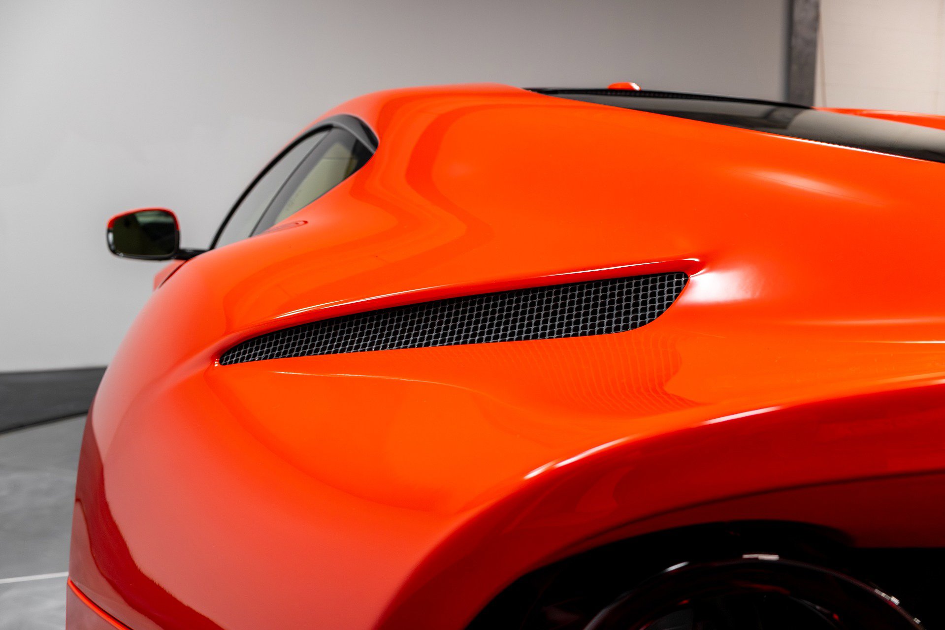 Used 2018 Ferrari 812 Superfast image 62