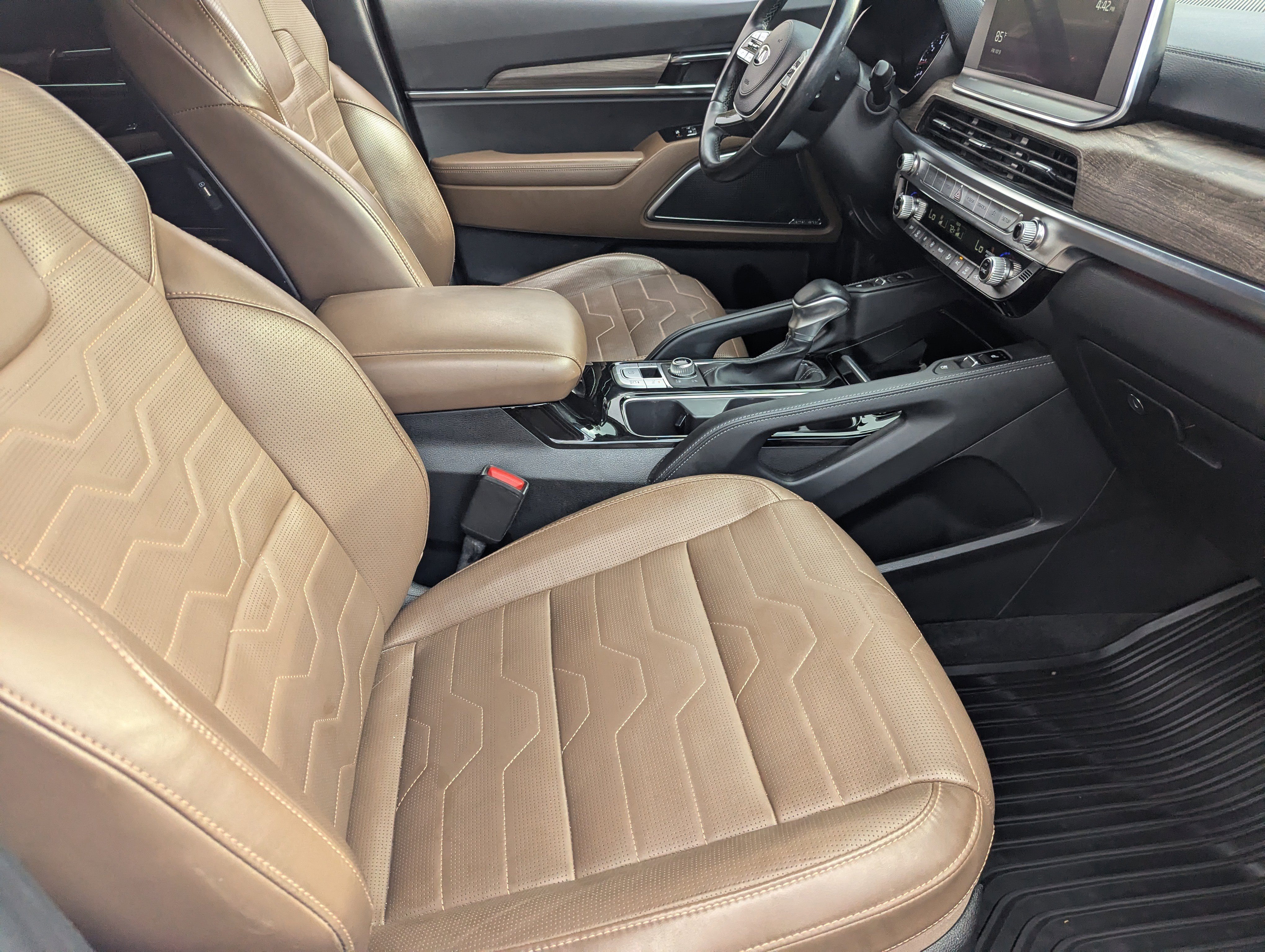 Certified 2021 Kia Telluride SX w/ SX Prestige Package image 9