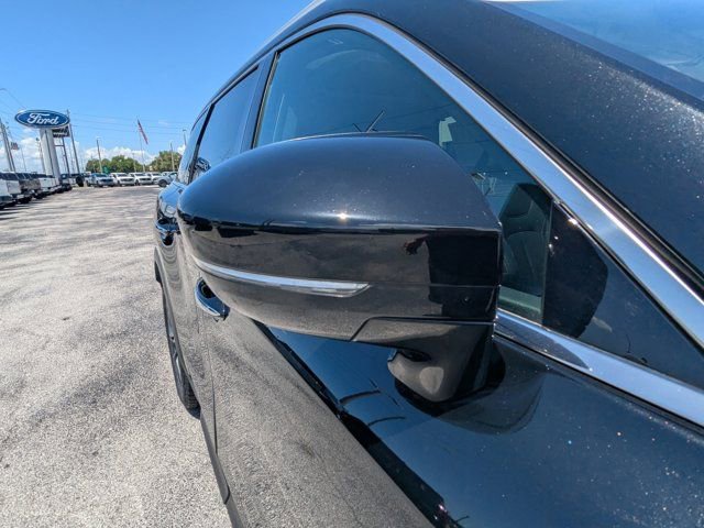 Used 2023 INFINITI QX60 Luxe w/ Vision Package FWD image 13