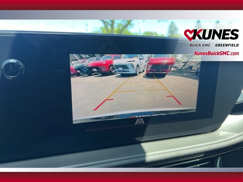 Used 2026 Buick Envista Sport Touring w/ Convenience I Package FWD image 28