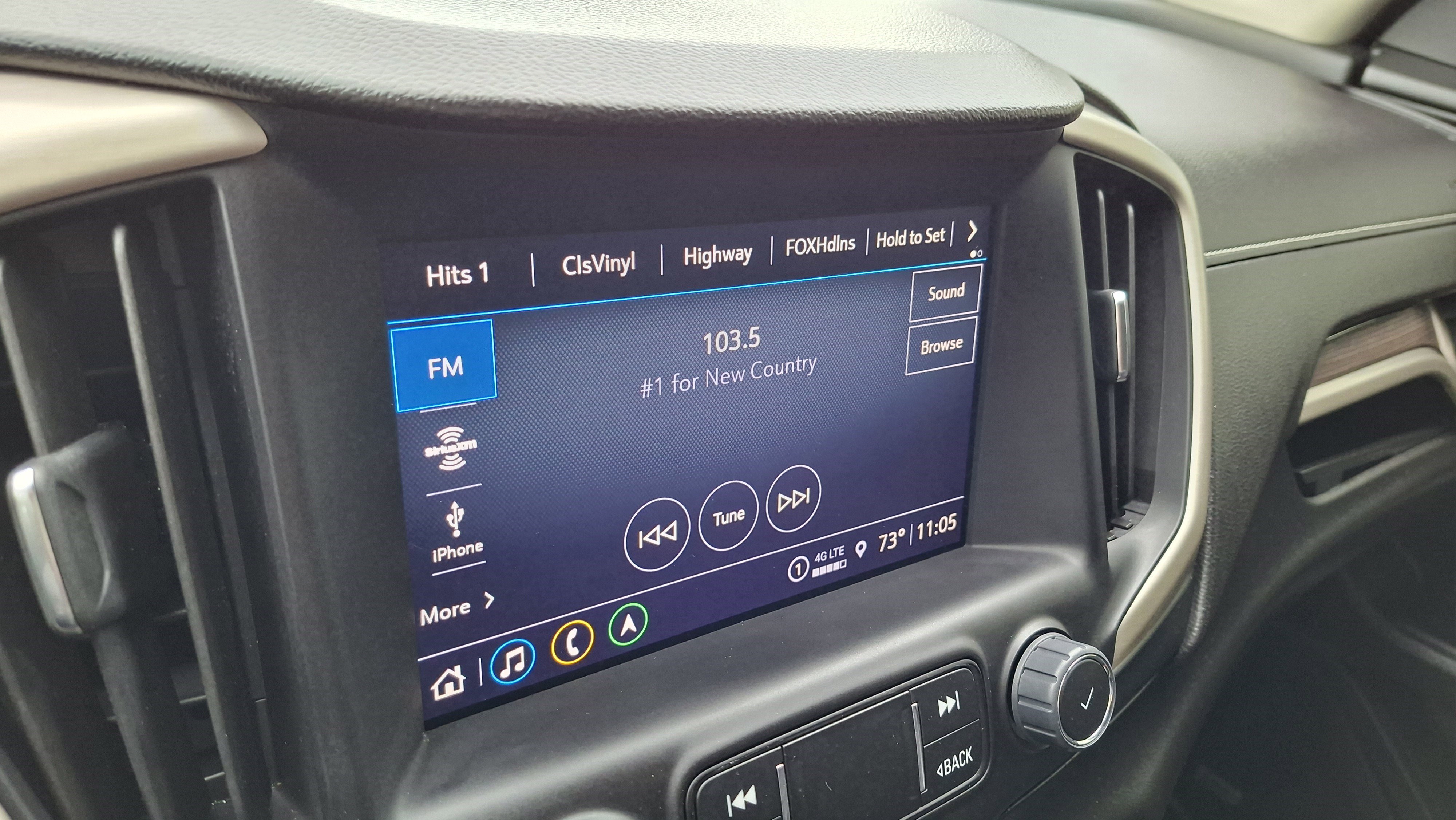 Used 2022 GMC Terrain Denali w/ Black Diamond Edition image 14