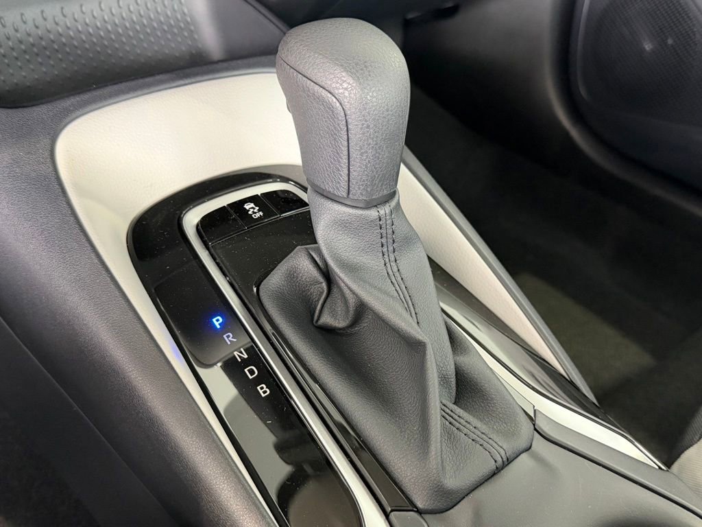 Used 2026 Toyota Corolla LE FWD image 25
