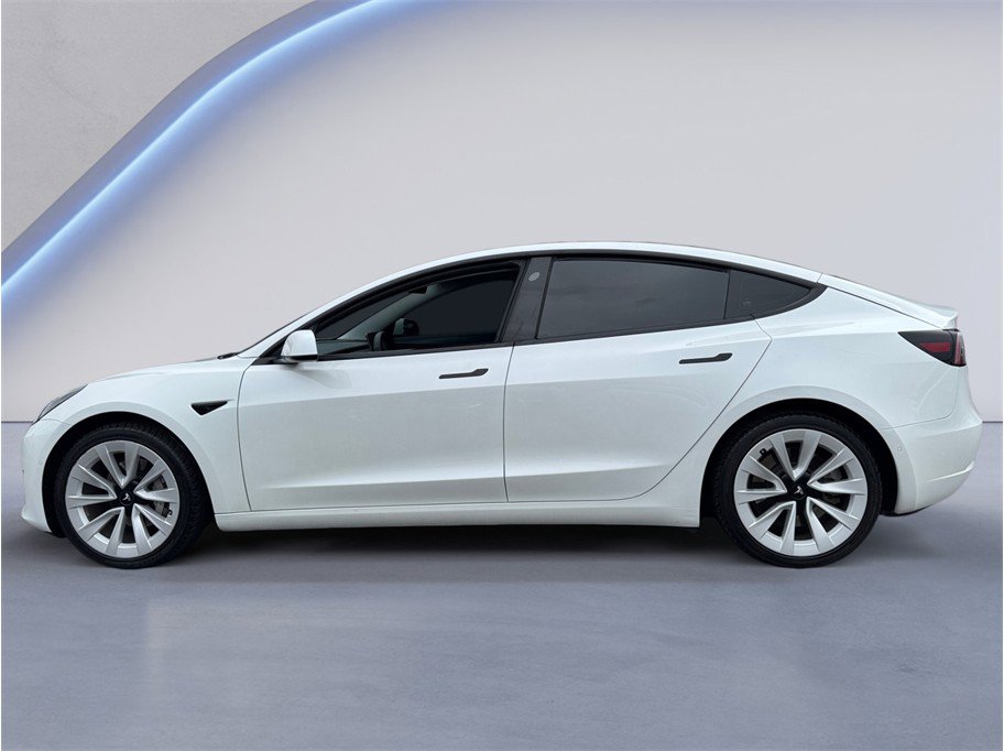 Used 2021 Tesla Model 3 Long Range image 3