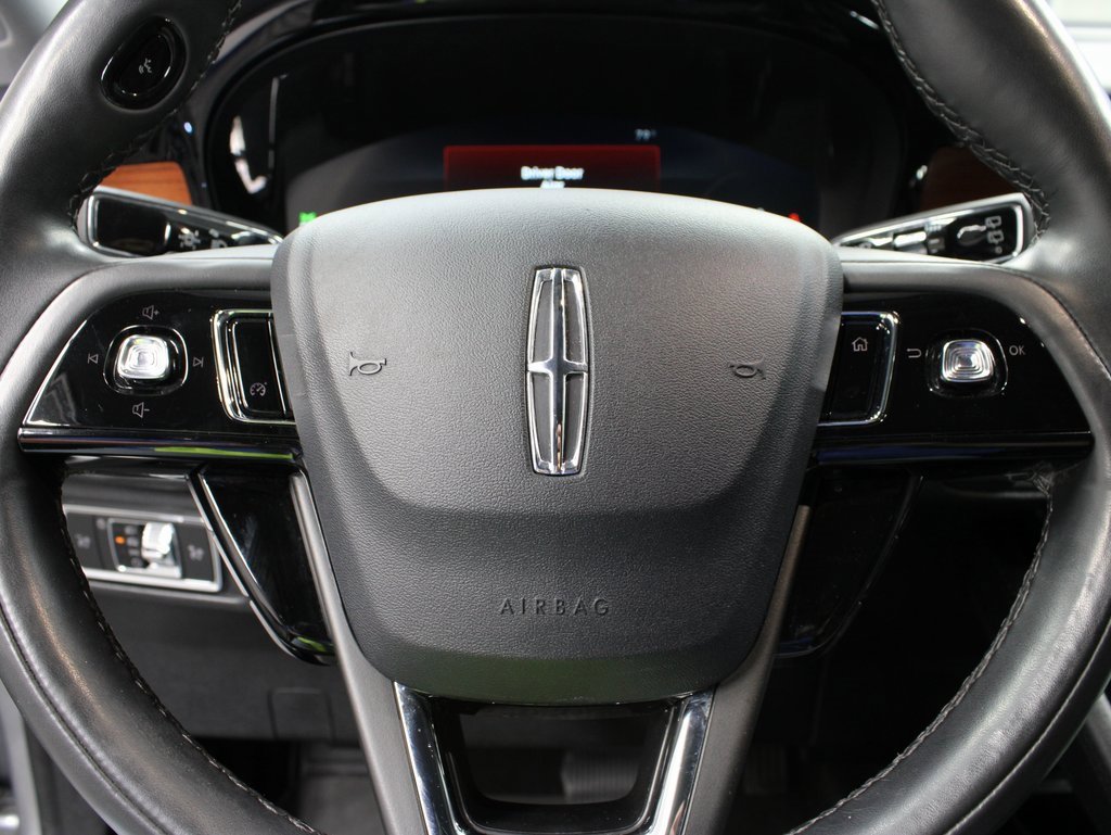 Used 2022 Lincoln Corsair Reserve w/ Elements Package image 47