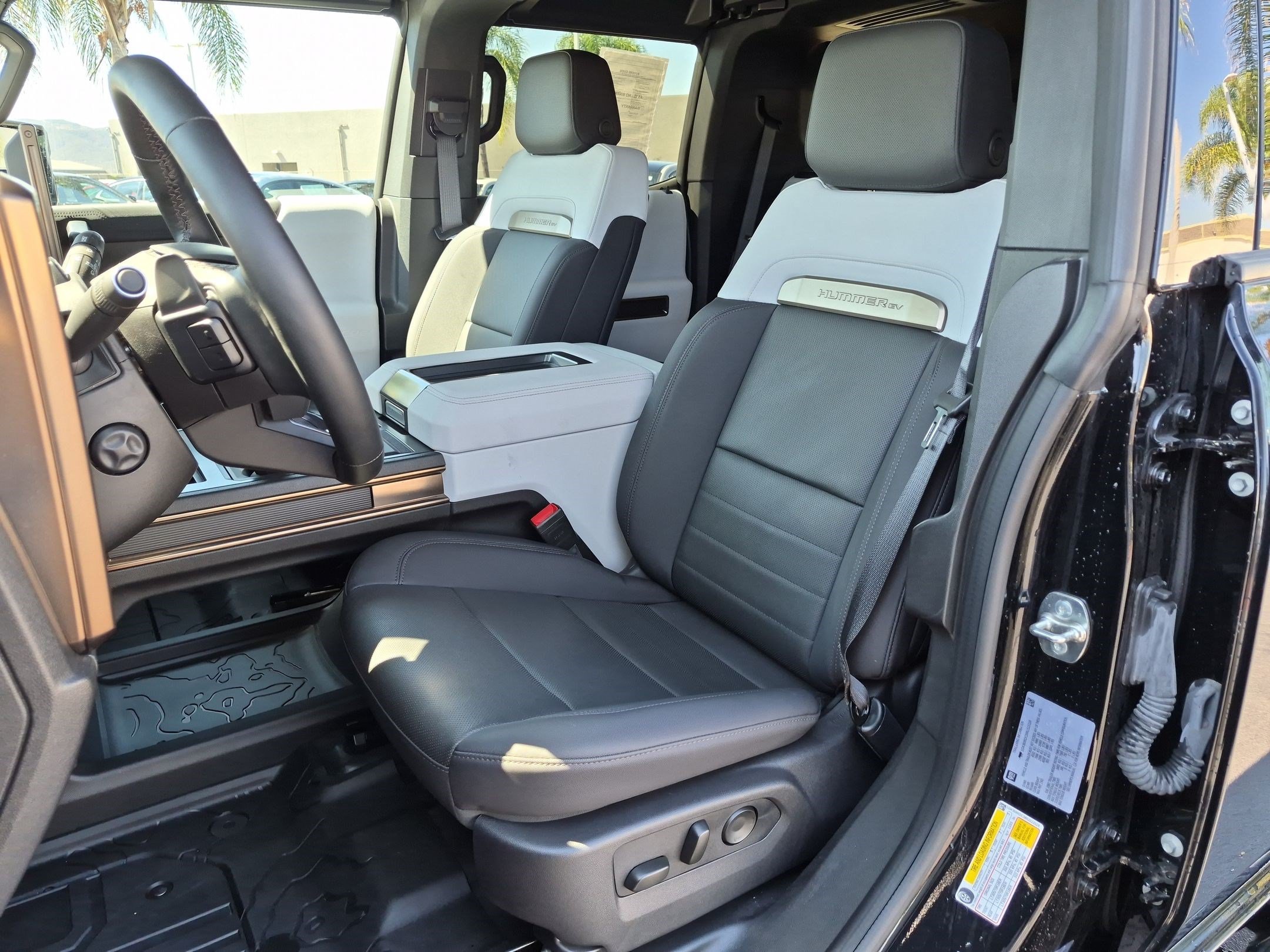 Used 2024 GMC Hummer EV 3X w/ Extreme Off-Road Package AWD/4WD image 16