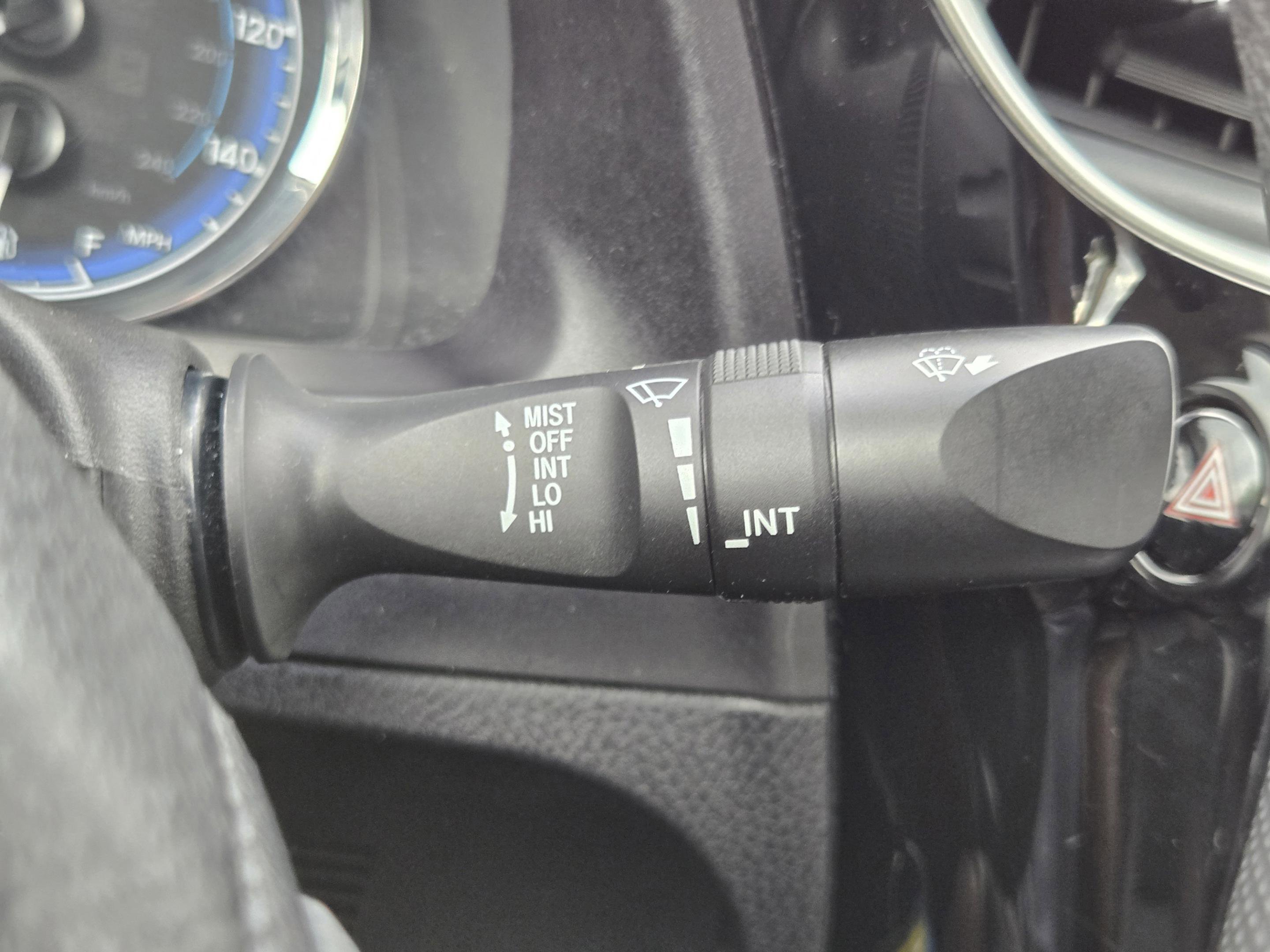 Used 2019 Toyota Corolla LE FWD image 17