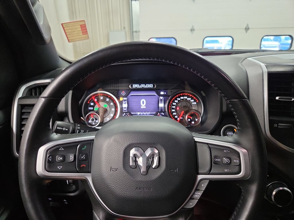 Used 2022 RAM 1500 Big Horn AWD/4WD image 22