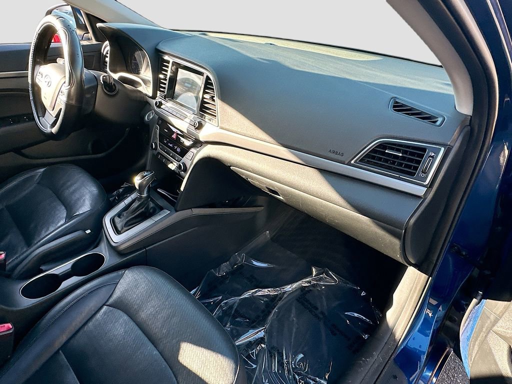 Used 2017 Hyundai Elantra Limited FWD image 27