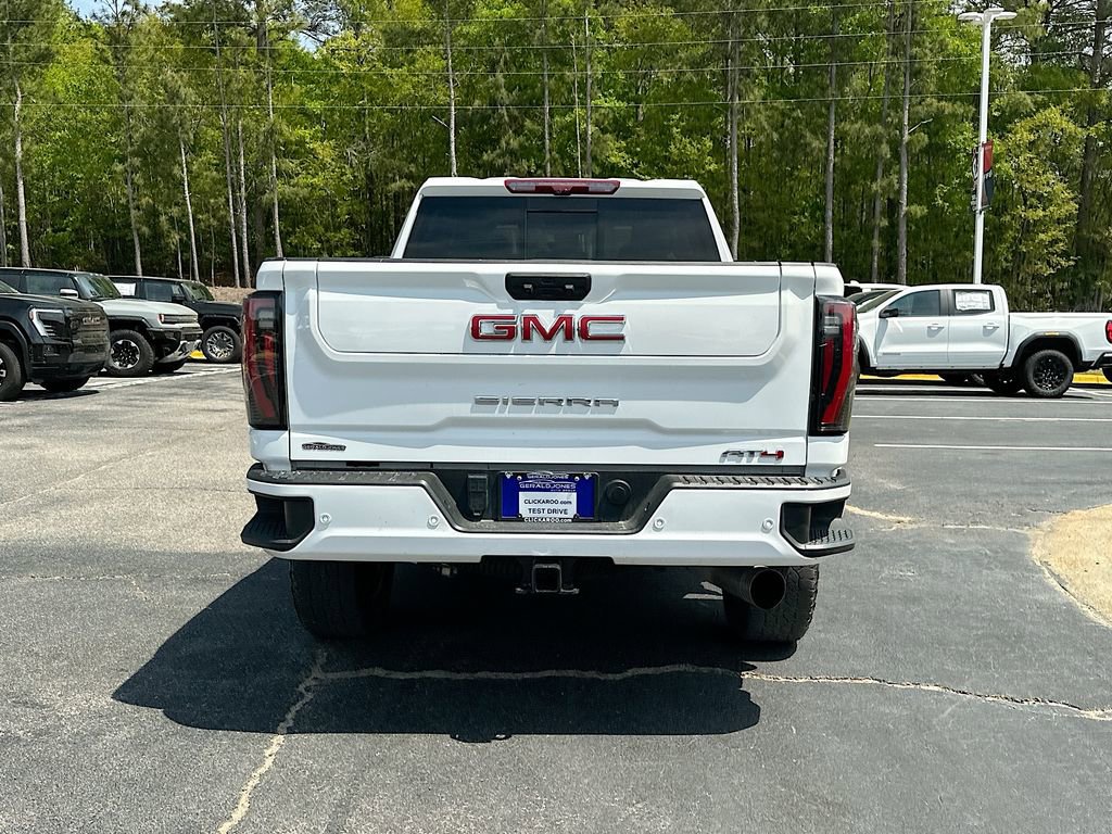 Used 2024 GMC Sierra 2500 AT4 w/ AT4 Premium Plus Package image 15