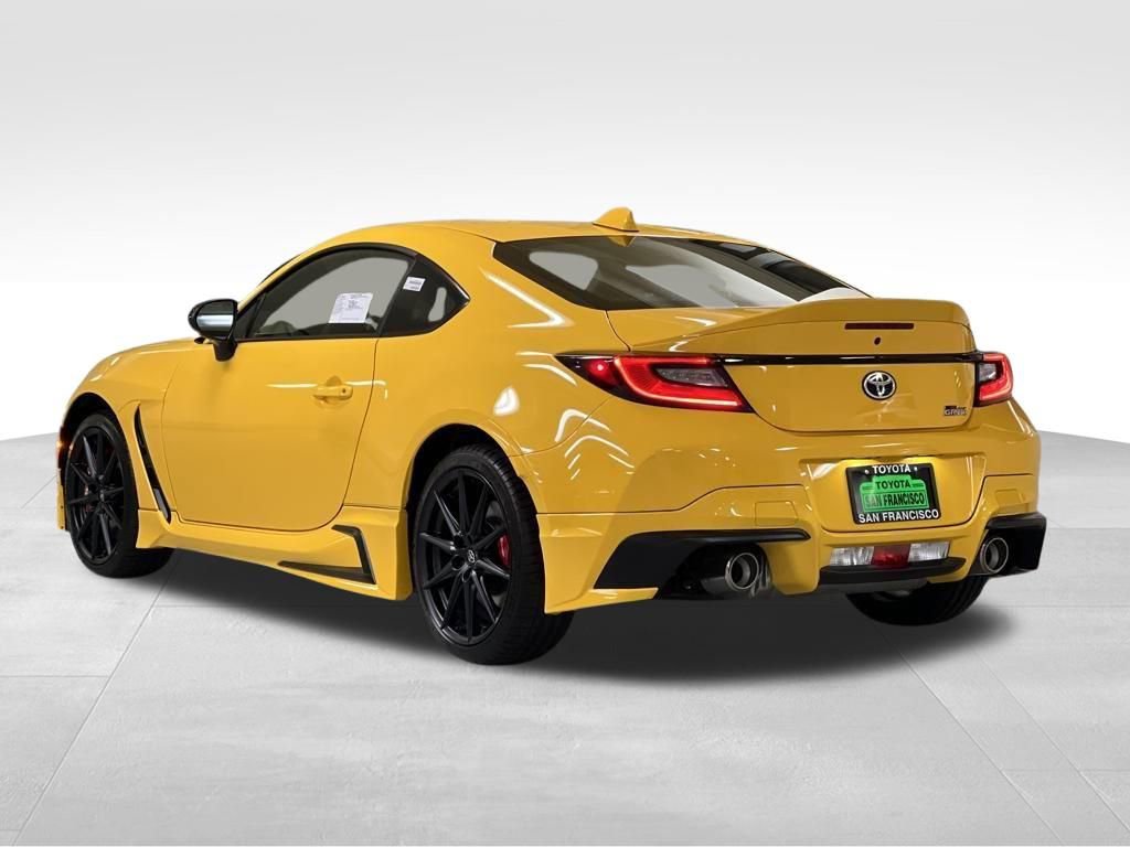 New 2026 Toyota GR86 YUZU Limited image 3
