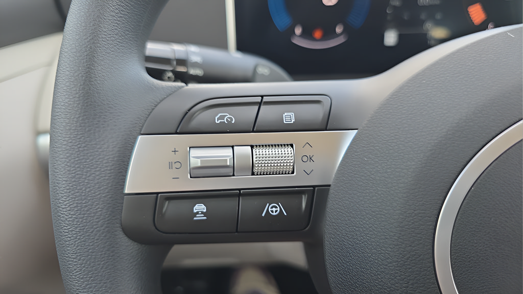 New 2026 Hyundai Tucson SE FWD image 23
