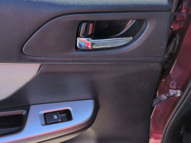 Used 2017 Subaru Crosstrek 2.0i Premium image 25