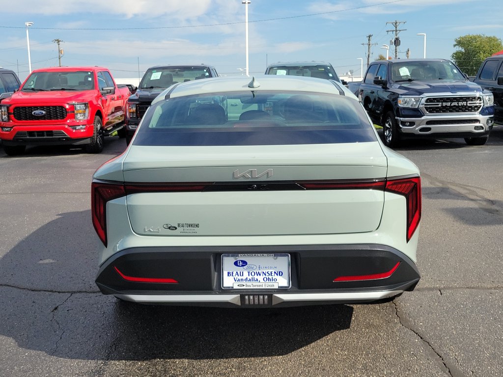 Used 2025 Kia K4 FWD image 5