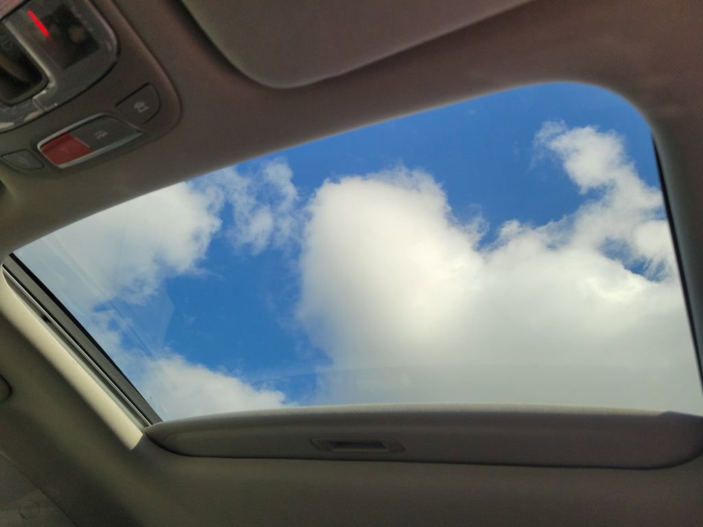 Used 2023 Kia Telluride SX image 38