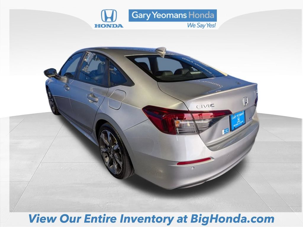 Used 2025 Honda Civic Sport Touring image 9