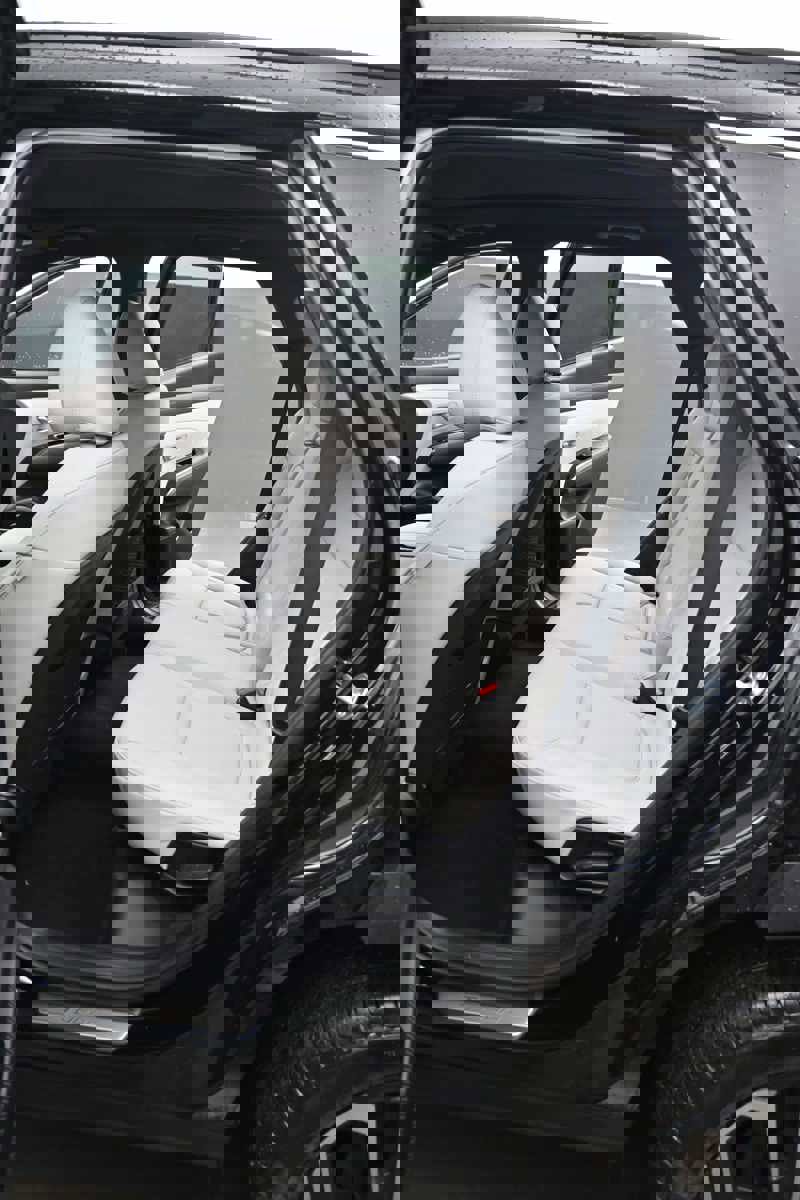 New 2026 Hyundai Tucson Limited image 14