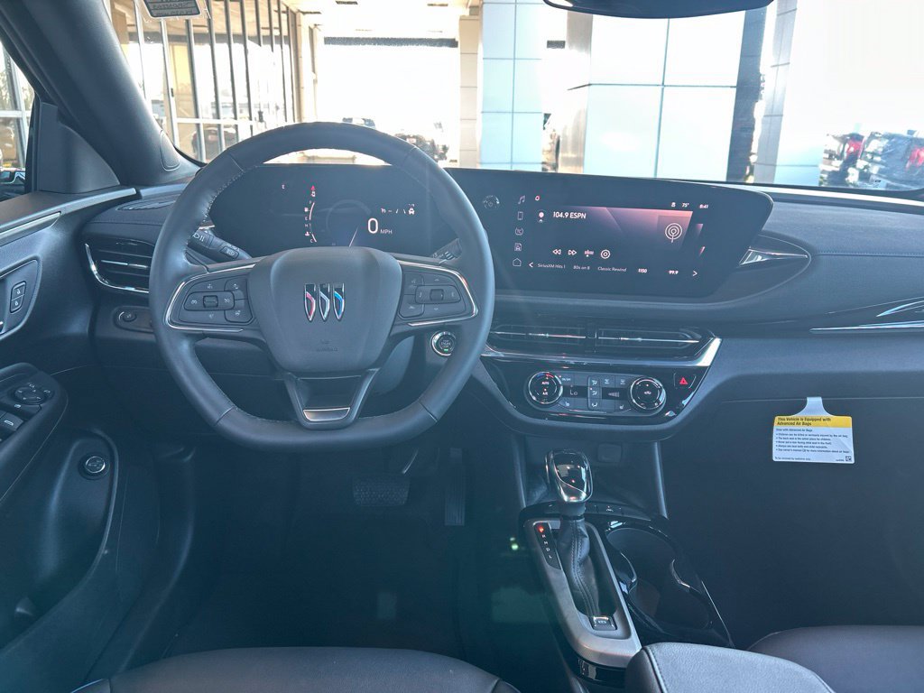 Used 2025 Buick Envista Sport Touring w/ Convenience I Package FWD image 14